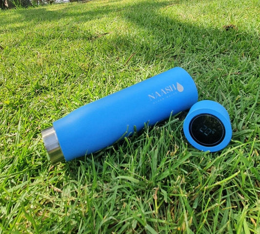 UV-C Water bottle. A smart water purification system - NAASH